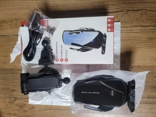 מתקן ואקום חכם עם טעינה אלחוטית לרכב – DriveSnap